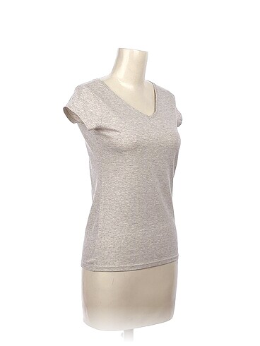 LC Waikiki LC Waikiki T-shirt %70 İndirimli.