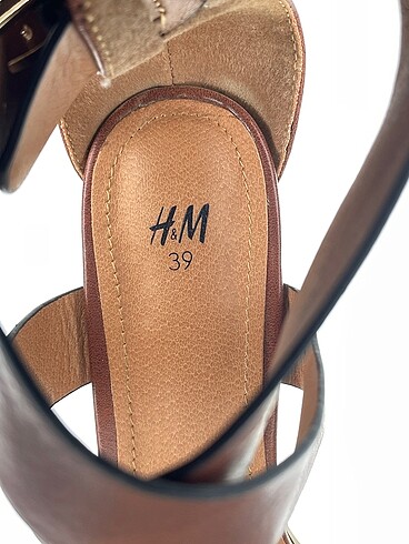 39 Beden kahverengi Renk H&M Klasik Ayakkabı %70 İndirimli.