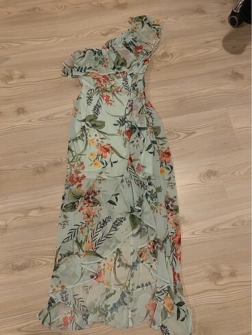 Bershka elbise