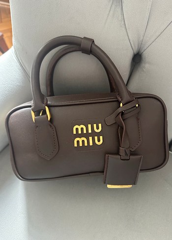 Miu miu el çantası acı kahve