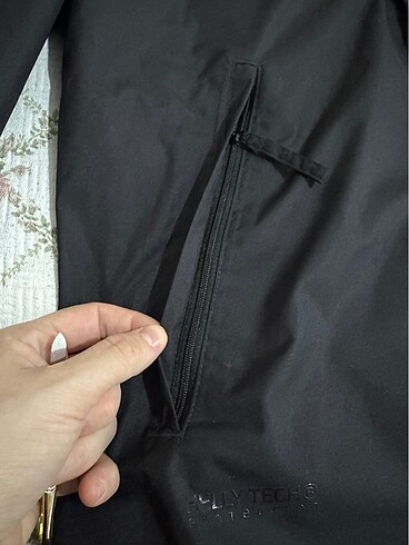 xl Beden siyah Renk Helly Hansen yağmurluk