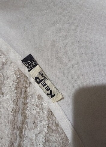 Keen Beyaz crop