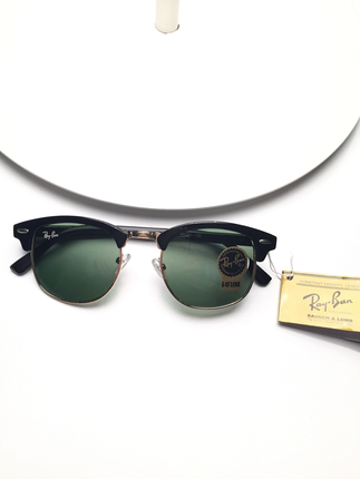 RAY BAN CLUBMASTER MODELİ
