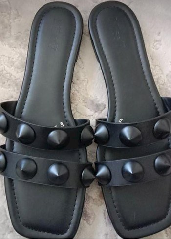 miss f 41 ve 38 var Siyah Tokalı Blok Topuklu Kadın Terlik - Görsel 2