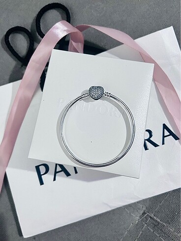 Pandora taşlı bangle kalp bileklik