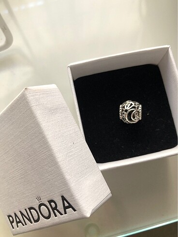  Beden Pandora charm