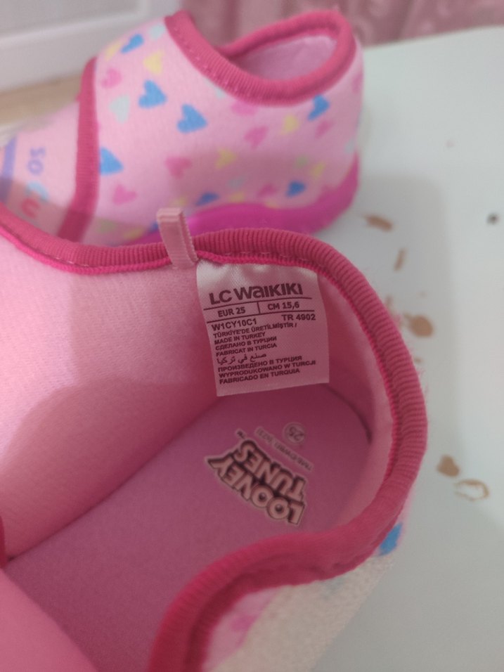 Kız Çocuk Pembe Baskılı Sıcak Terlik - Görsel 4