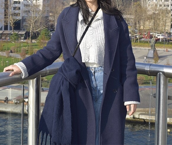 m Beden lacivert Renk bershka kaban
