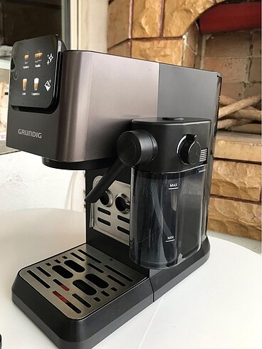  Beden Grundig KSM 5330 Kahve Makinesi