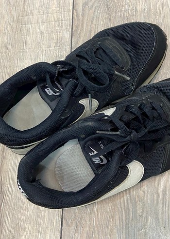 Kadın Siyah Nike Spor Ayakkabı - Görsel 5