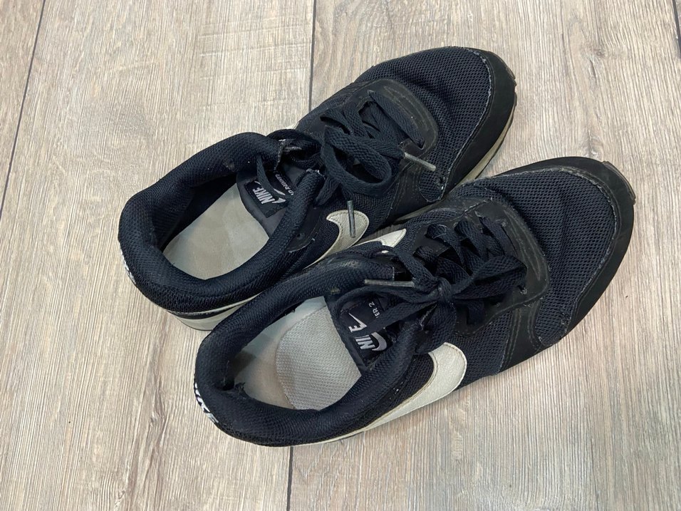 Kadın Siyah Nike Spor Ayakkabı - Görsel 5