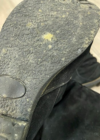 Siyah Süet Püsküllü Kadın Çizme - Görsel 2