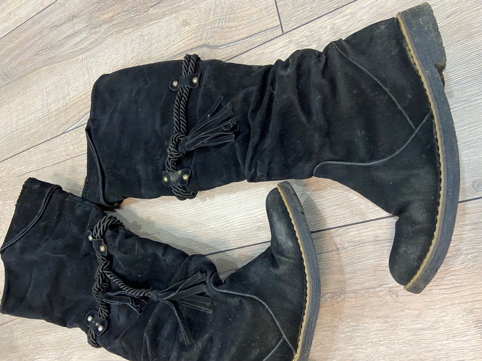 Siyah Süet Püsküllü Kadın Çizme - Görsel 4