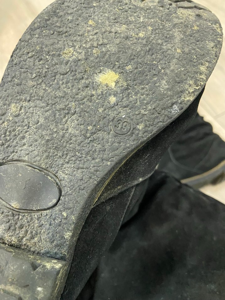 Siyah Süet Püsküllü Kadın Çizme - Görsel 2