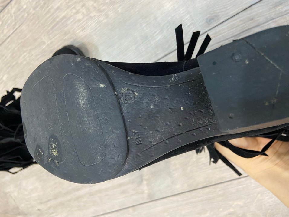 Siyah Süet Püsküllü Kadın Dolgu Topuk Bot - Görsel 4