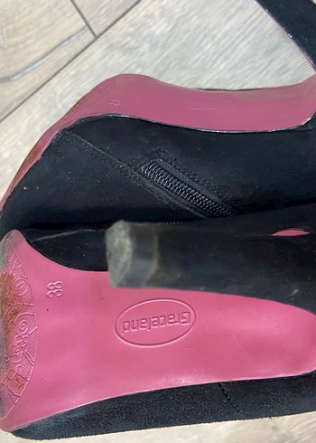 Siyah Süet Kadın Topuklu Bot - Görsel 6