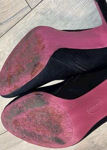 Siyah Süet Kadın Topuklu Bot - Görsel 8