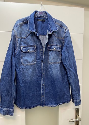 Düğmeli Mavi Denim Kadın Gömlek - Görsel 7