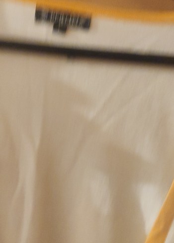 Beyaz V Yakalı Uzun Kollu Kadın Bluz - Görsel 3