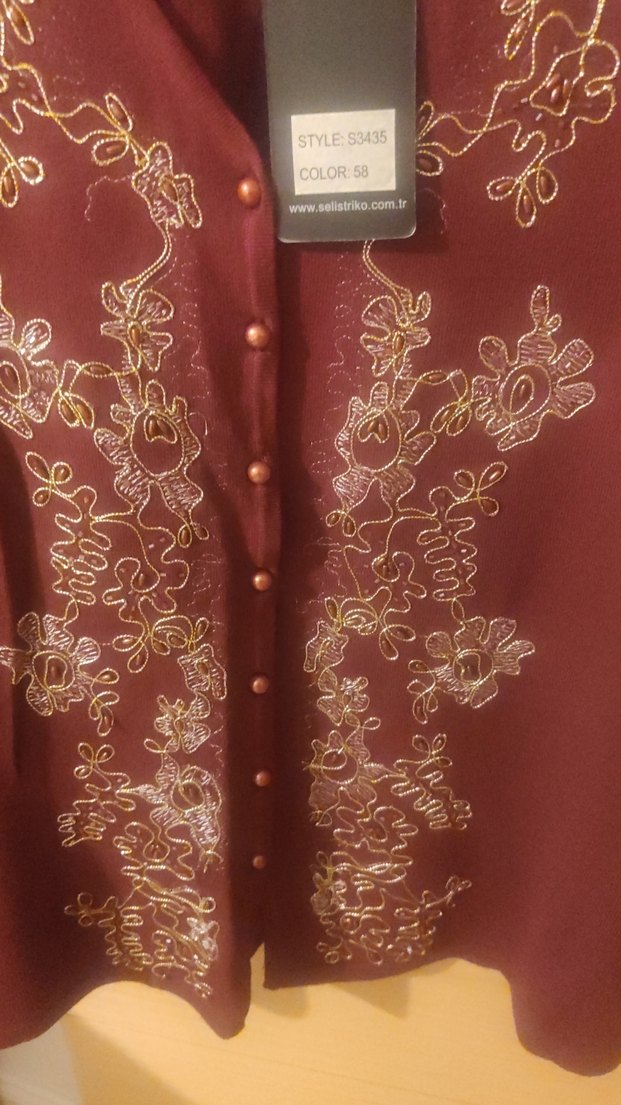 Düğmeli Bordo İşlemeli Kadın Hırka takim - Görsel 2