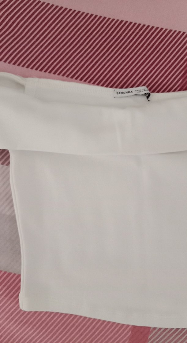 Beyaz straplez tişört - Görsel 2