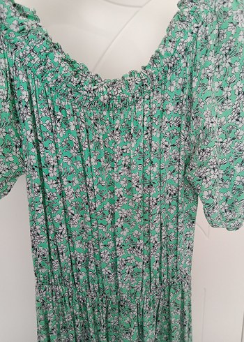 Yeşil Çiçekli Elbise - Görsel 3