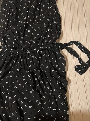 xs Beden Koton beli lastikli ve kuşaklı astarlı elbise