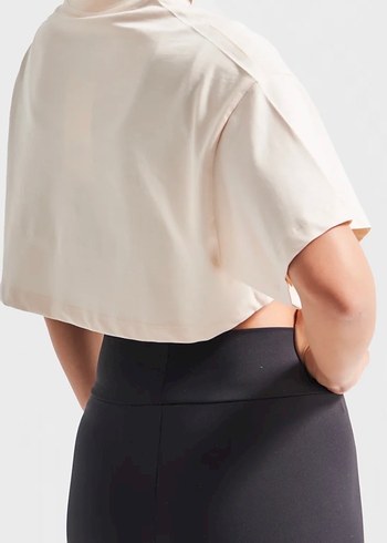 Siyah V Yakalı Kadın Spor Atlet - Görsel 3