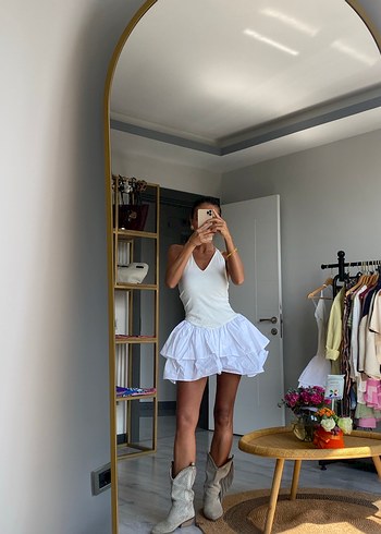 Beyaz Mini Straplez Kat Kat Elbise - Görsel 2