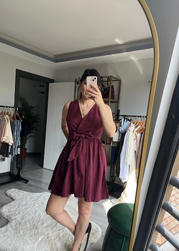 Bordo V Yaka Kemerli Midi Elbise - Görsel 4