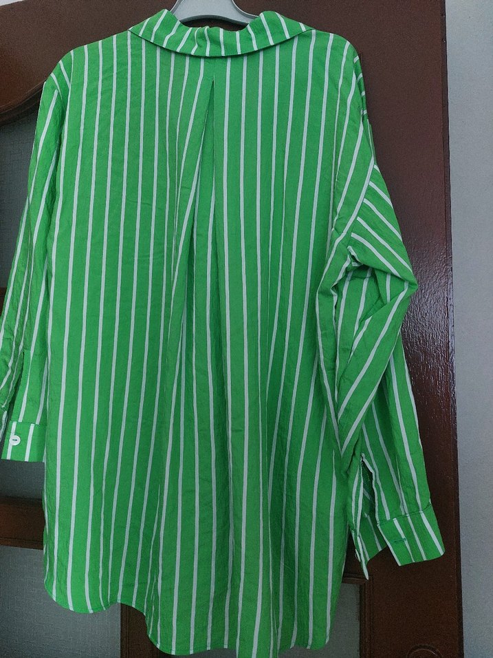 Yeşil Çizgili Uzun Kollu Kadın Gömlek - Görsel 3