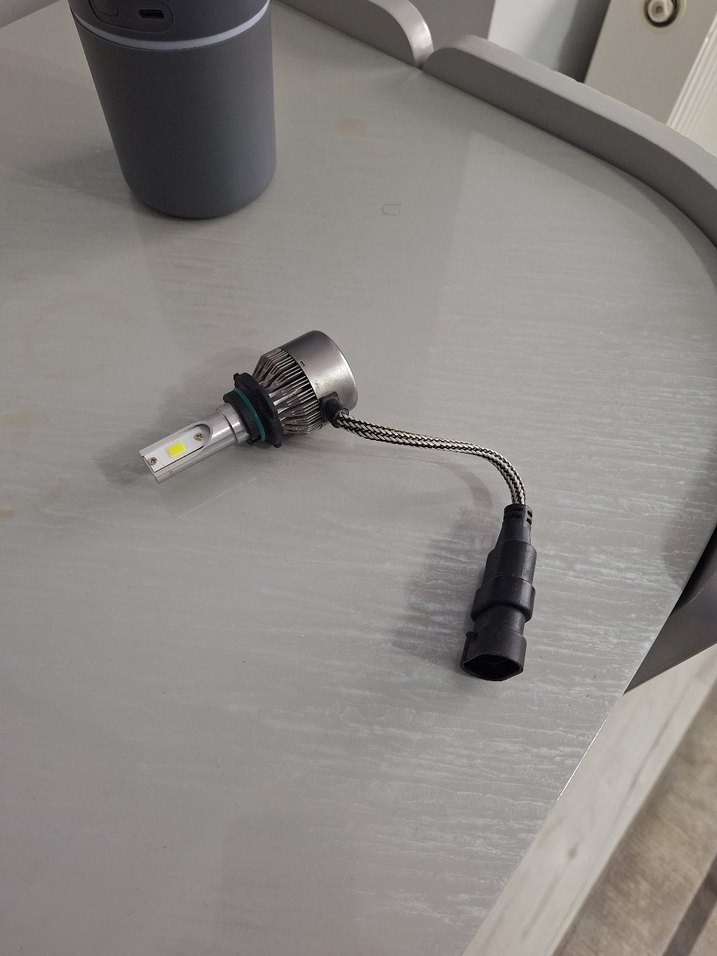 Gri Renkli LED Araç Far Ampulü 9006 - Görsel 2