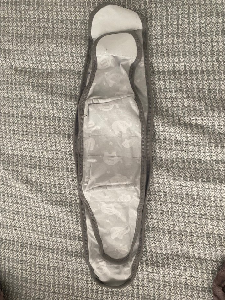 Gri Nakışlı Bebek Uyku Aksesuarı - Görsel 3