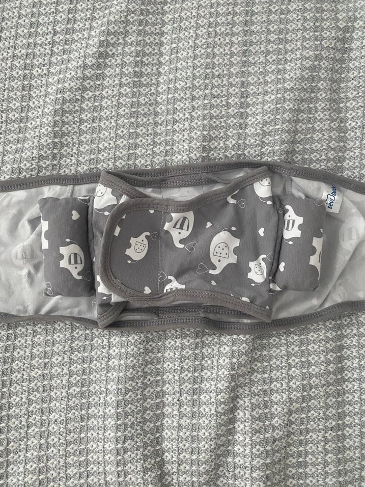 Gri Nakışlı Bebek Uyku Aksesuarı - Görsel 2