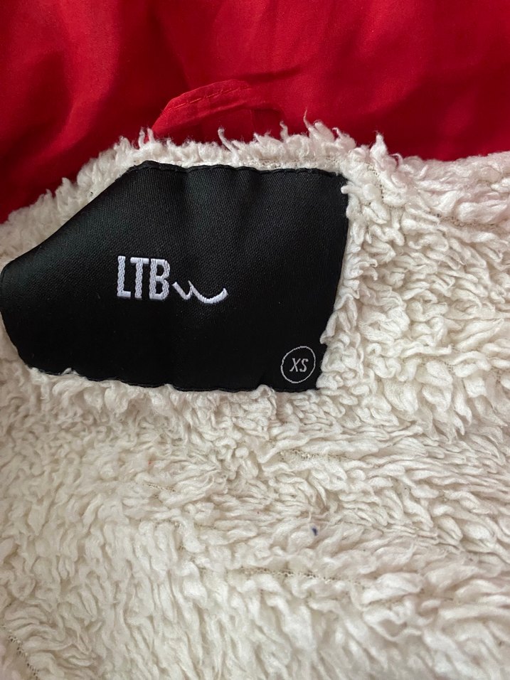 Kürklü Kırmızı Kadın Kış Montu - Görsel 2