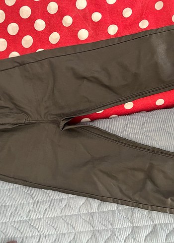 Stradivarius Stradivarius Mat deri skinny orta bel pantolon