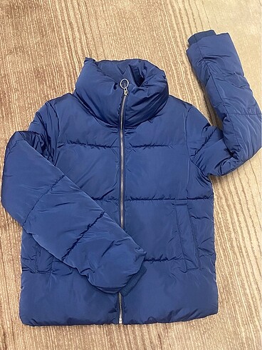 Stradivarius ŞİŞME MONT