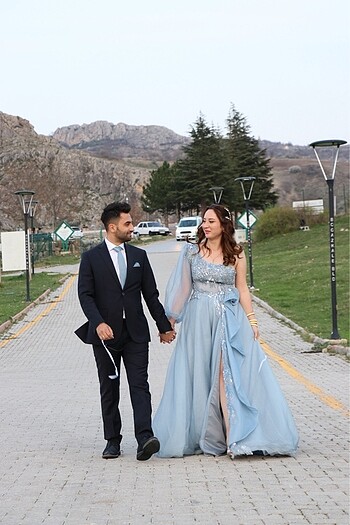 Zara Gelinlik ve Nişanlıl