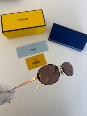 Beden altın Renk FENDİ FE4075US 30F 54 EKARTMAN BAYAN GÜNEŞ GÖZLÜĞÜ