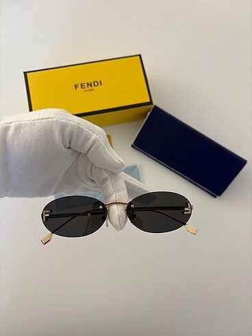 Fendi FENDİ FE4075US 54 EKARTMAN