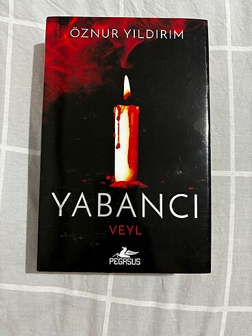 Yabancı Veyl- Öznur Yıldırım (Ciltli)