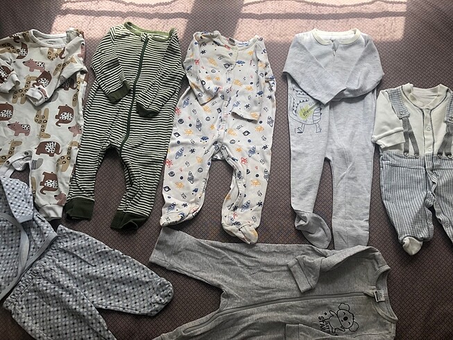 LC Waikiki Erkek bebek kıyafetleri