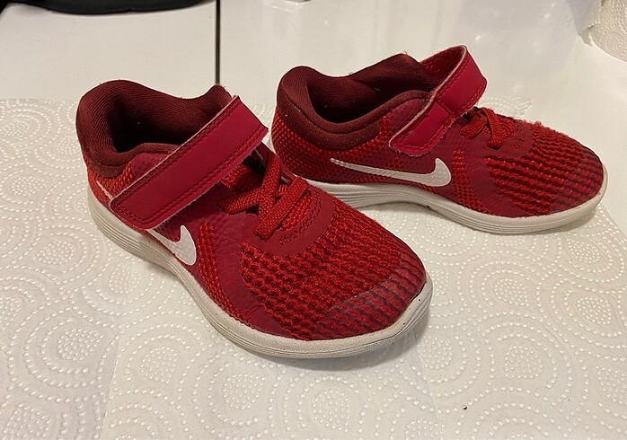 Nike revolution çocuk spor ayakkabı 26