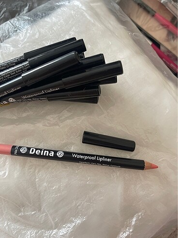  Beden Renk lipliner no:366