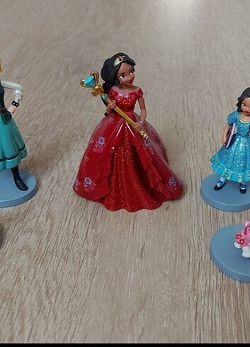 Disneyland çizgi serisi 7 adet