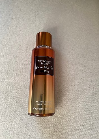 Victoria's Secret Bare Vanilla Luxe Kadın Parfümü 250ml