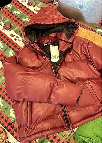 Zara bordo mont