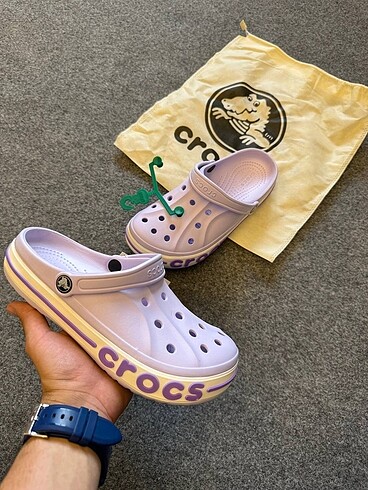 Crocs Lila