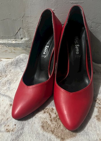 Kırmızı Deri Topuklu Kadın Ayakkabı - Görsel 2