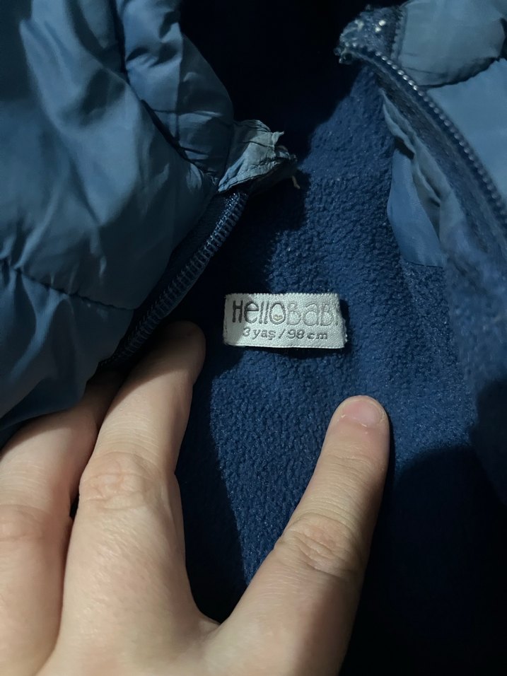 Erkek Çocuk Kapüşonlu Yeşil Mont - Görsel 4